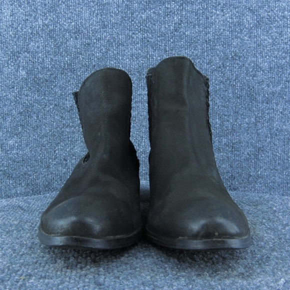 Sbicca  Women Ankle Boots Black Leather Zip Size 10 Medium - Picture 2 of 9